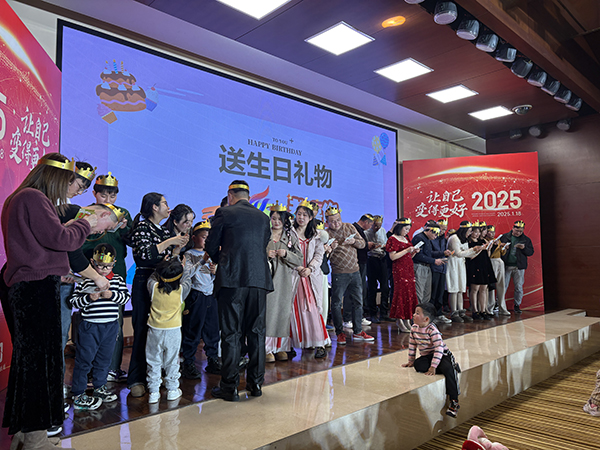 歐能機(jī)械2024年度年會(huì)盛況，2025讓自己變得更好