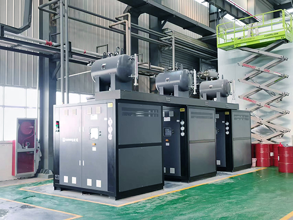 鋰電混合模溫機溫度精準控制，助力電池行業(yè)邁向新高度